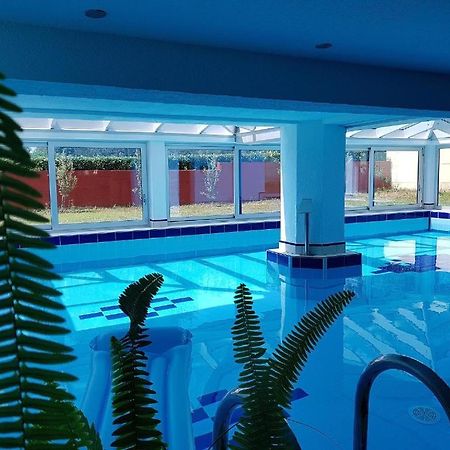 Apartments Ana Wellness S Rovigno Esterno foto