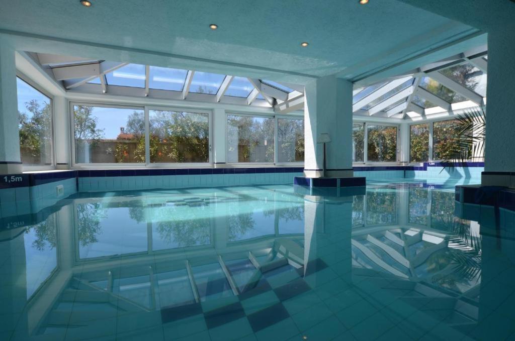 Apartments Ana Wellness S Rovigno Esterno foto